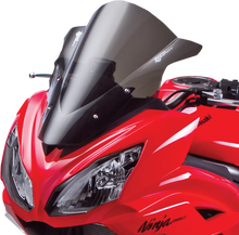 Load image into Gallery viewer, Zero G Double Bubble Windscreen - Light Smoke - Ninja 650 - Side View
