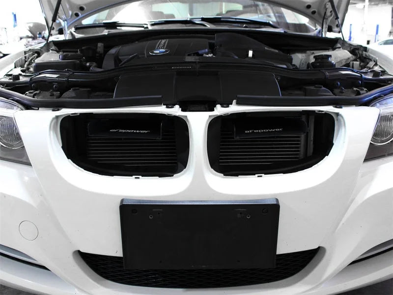 aFe MagnumFORCE Intakes Scoops AIS BMW 335i (E90/92/93) 07-11 L6-3.0L (tt) - Side View