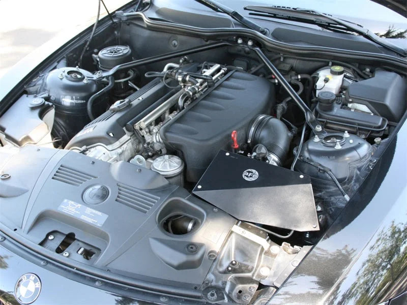 aFe MagnumFORCE Intakes Stage-1 P5R AIS P5R BMW Z4 M (E85/E86) 06-08 L6-3.2L (S54) - Side View