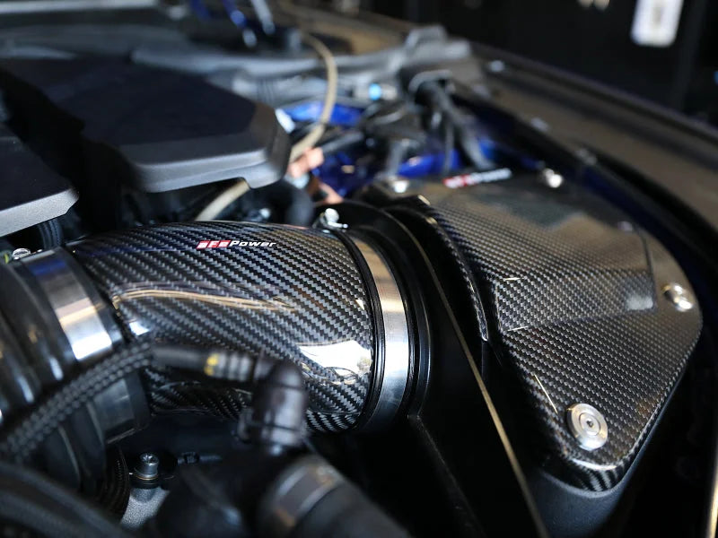 aFe Momentum Black Series Carbon Fiber Pro 5R Air Intake System BMW M5 (F90) 18-19 - Side View