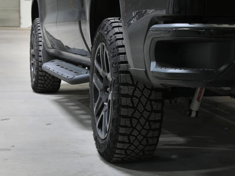 afe aFe CONTROL Wheel Spacers Chevrolet 1500 19-25 6x5.5mm CB 78.1mm 1-1/2 IN Thickness - Installation View