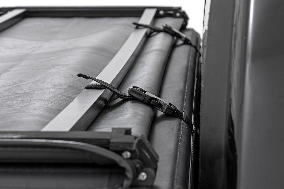 Soft Tri-Fold Bed Cover | 5' Bed | Chevy/GMC Canyon/Colorado 2WD/4WD (23-26)