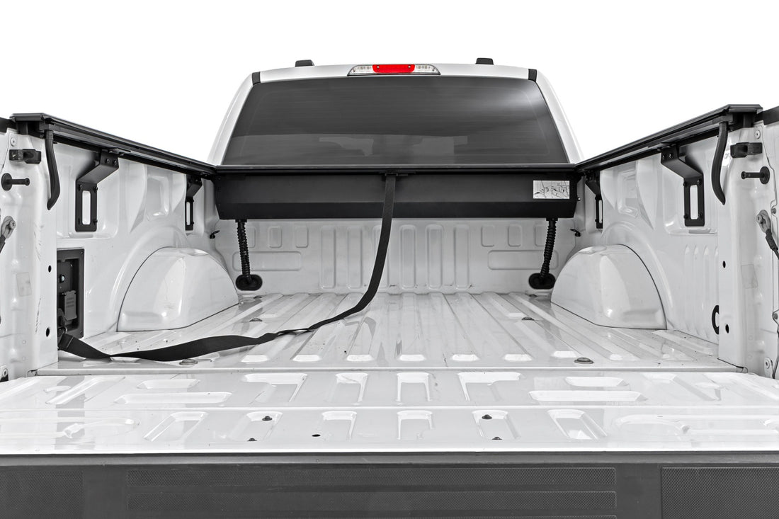 Manual Retractable Bed Cover | 5'7" Bed | Ford F-150 (15-26)/F-150 Lightning (22-26)
