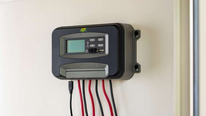 Battery Tender Battery Tender 30AMP PWM Indoor Solar Controller System BTN021-1178