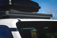 Load image into Gallery viewer, Roof Rack | Wind Deflector | Universal