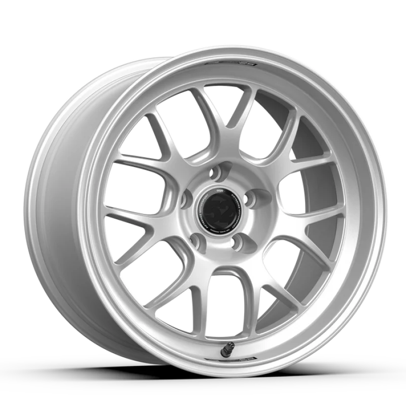 fifteen52 Apex RSR 18x10.5 5x120 25mm ET 72.56mm Center Bore Radiant Silver - Back View