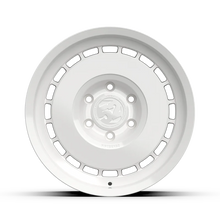 Load image into Gallery viewer, fifteen52 Evolution MX 17x8 5x112 20mm ET 57.1mm Center Bore Classic White Wheel - Main Product View