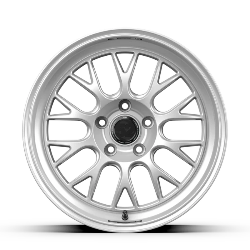 fifteen52 Holeshot RSR 18x10.5 5x120 25mm ET 72.56mm Center Bore Radiant Silver - Back View