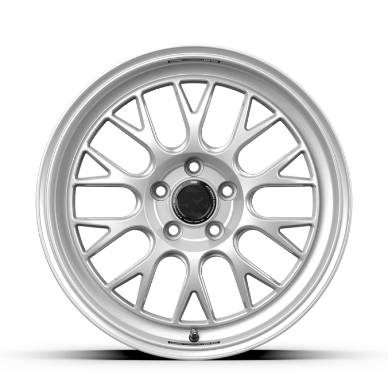 fifteen52 Holeshot RSR 18x8.5 5x112 42mm ET 57.1mm Center Bore Radiant Silver - Back View