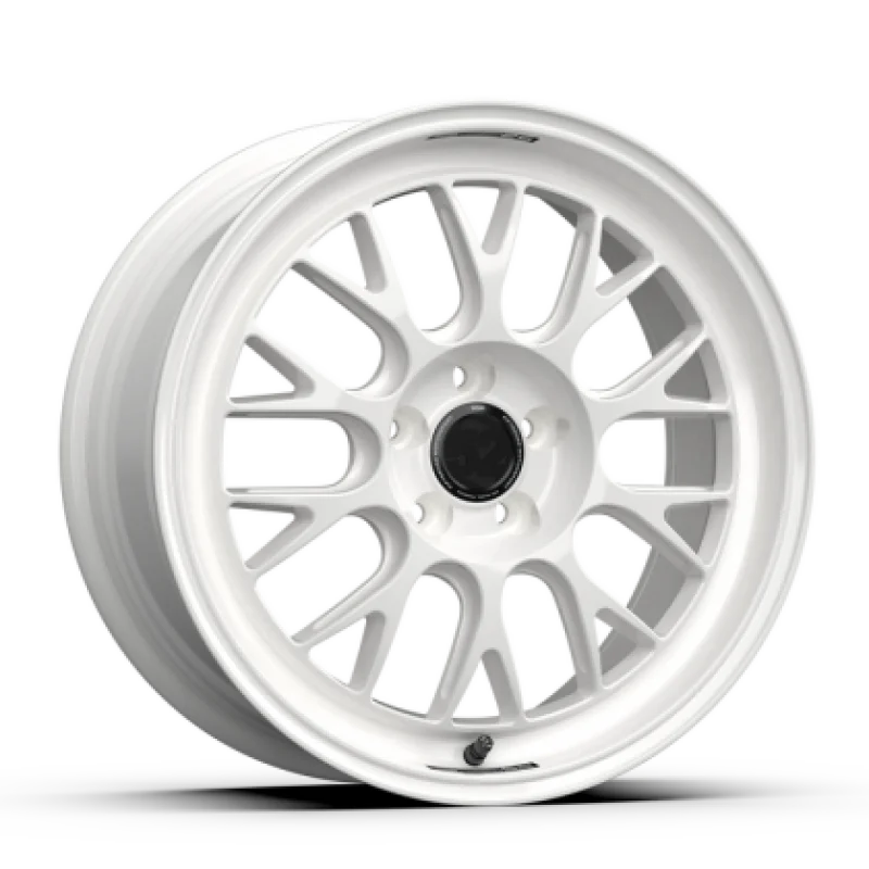 fifteen52 Holeshot RSR 18x9 5x100 42mm ET 73.1mm Center Bore Rally White (Gloss White) Wheel - Main Product View