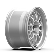 Load image into Gallery viewer, fifteen52 Holeshot RSR 19x8.5 5x108 42mm ET 63.4mm Center Bore Radiant Silver Wheel - Detail View