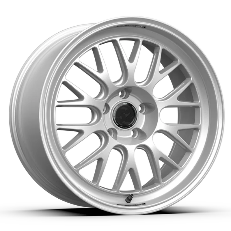 fifteen52 Holeshot RSR 20x9.5 5x120 22mm ET 72.56mm Center Bore Radiant Silver - Back View