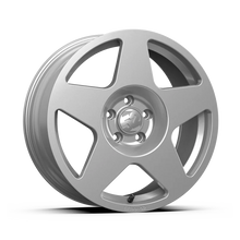 Load image into Gallery viewer, fifteen52 Tarmac 17X7.5 / 5x112 BP / 40mm ET / 66.56mm CB / 5.8in BS / Speed Silver Wheel - Installation View