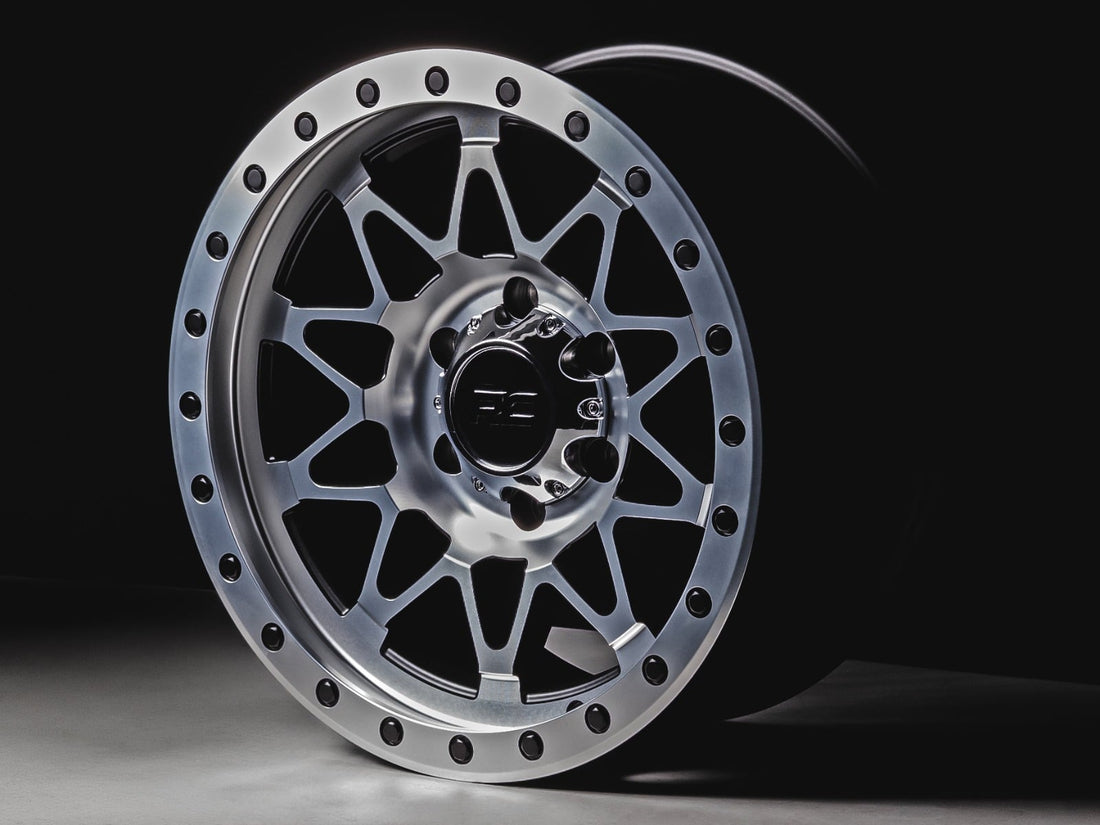 Rough Country 78 Series Wheel | Simulated Beadlock | Full Machine | 18x9 | 6x5.5 | -12mm