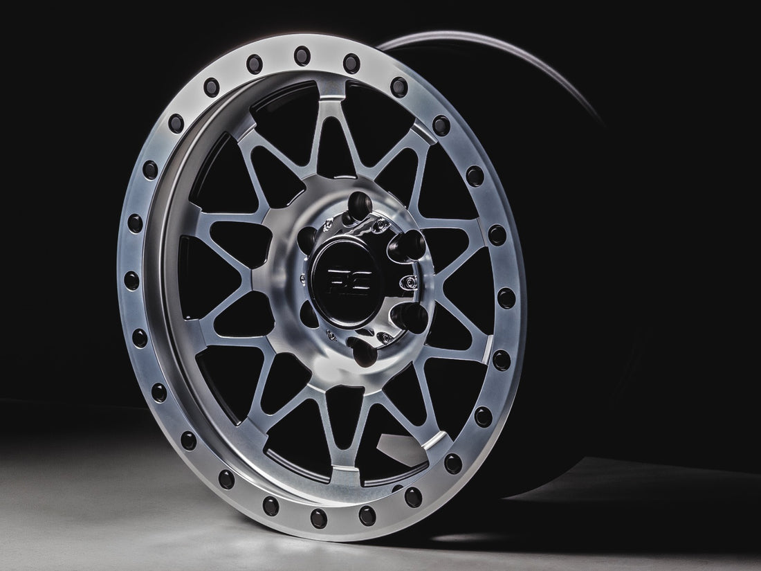 Rough Country 78 Series Wheel | Simulated Beadlock | Full Machine | 18x9 | 6x5.5 | +0mm
