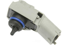 Load image into Gallery viewer, URO Parts Fuel Pressure Sensor 31272730 fits 2001-2009 Volvo S60 / 2004-2006 Volvo S80 / 2001-2007 Volvo V70 / 2003-2007 Volvo XC70 / 2003-2006 Volvo XC90