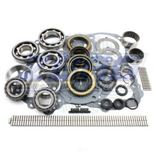 Load image into Gallery viewer, USA Standard Gear Transfer Case NP205 Bearing Kit with TH400 LSM465 ZTBK205GDM4 fits 1987-1988 Chevrolet V30