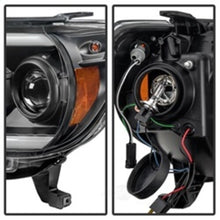Load image into Gallery viewer, Spyder Auto (Spyder Signature) Projector Headlights - Light Bar DRL - Black 5081711 fits 2012-2015 Toyota Tacoma