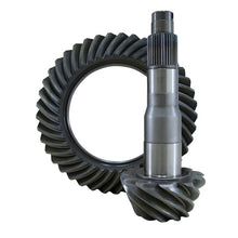 Load image into Gallery viewer, Yukon Gear &amp; Axle USA Standard Ring &amp; Pinion Gear Set For 11 &amp; Up Ford 10.5in in a 4.88 Ratio YUKZG F10.5-488-37