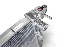 Load image into Gallery viewer, CSF CSF 2016+ 3.5L and 2.7L 05-15 4.0L and 2.7L Toyota Tacoma Radiator CSF7092