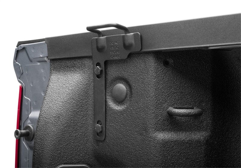 Extang Extang 19-23 Chevy/GMC Silverado/Sierra 1500 (6ft. 7in. Bed) Solid Fold ALX EXT88457