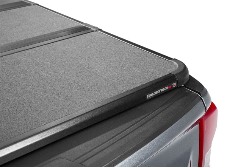Extang Extang 19-23 Chevy/GMC Silverado/Sierra 1500 (6ft. 7in. Bed) Solid Fold ALX EXT88457