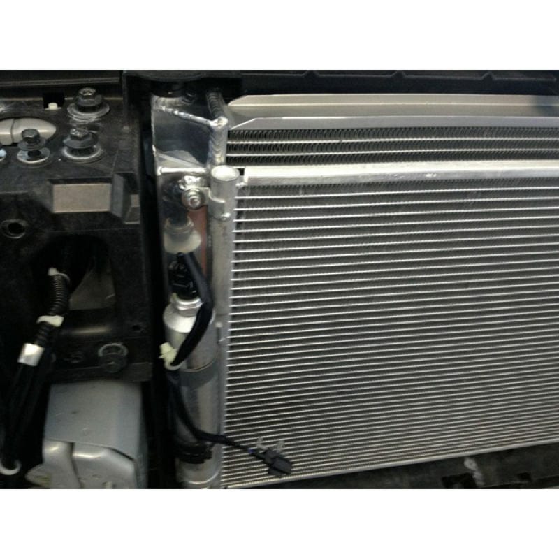 Mishimoto Mishimoto 09+ Nissan 370Z Manual Radiator MISMMRAD-370Z-09